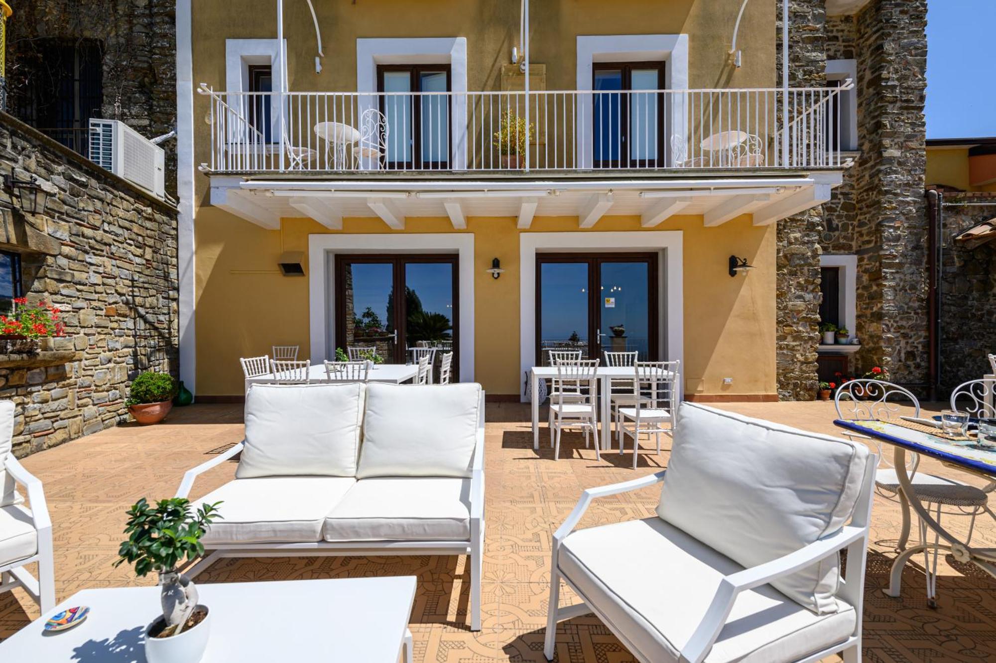 Hotel Palazzo Gargano Prignano Cilento Exterior foto