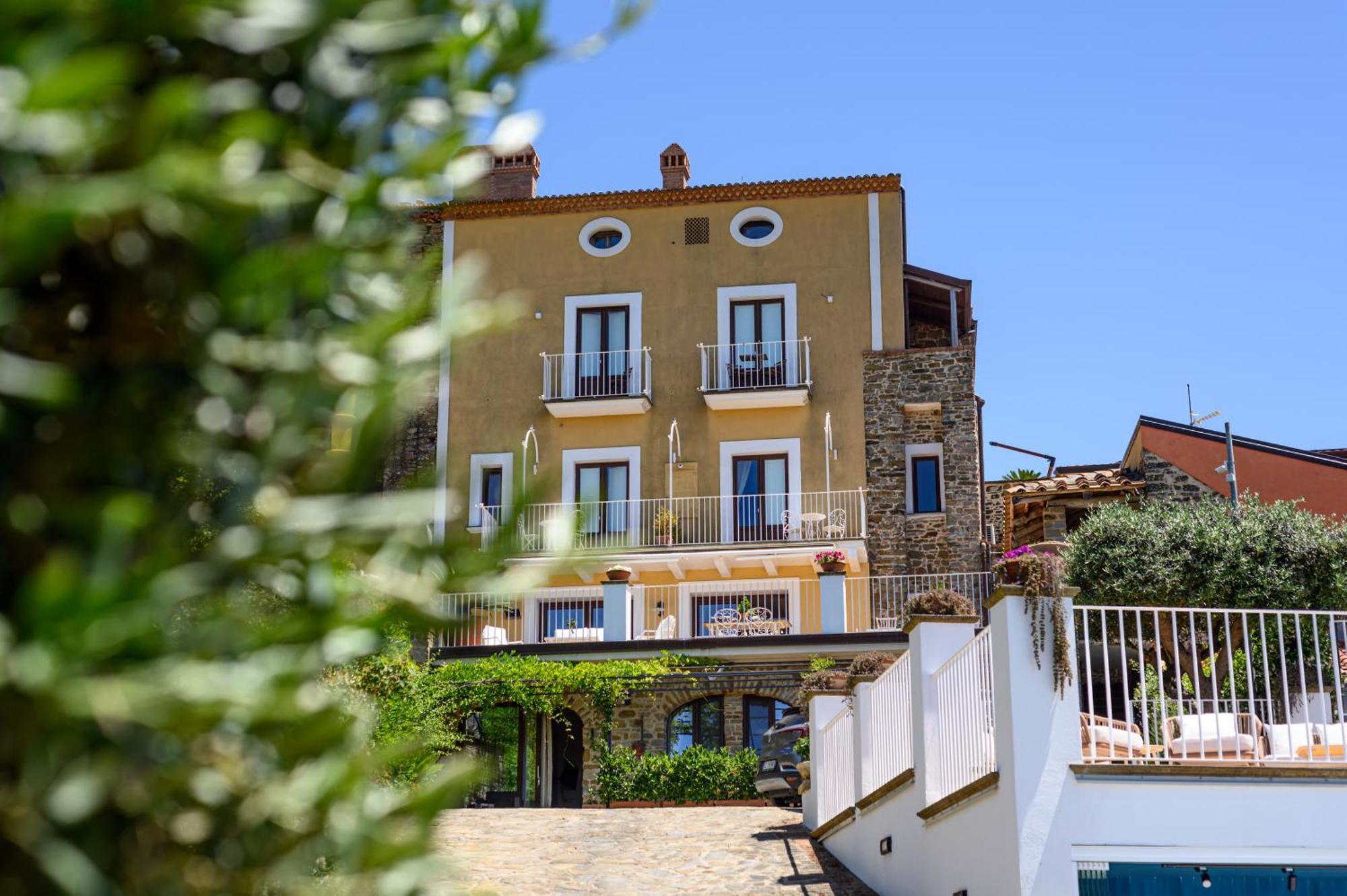 Hotel Palazzo Gargano Prignano Cilento Exterior foto