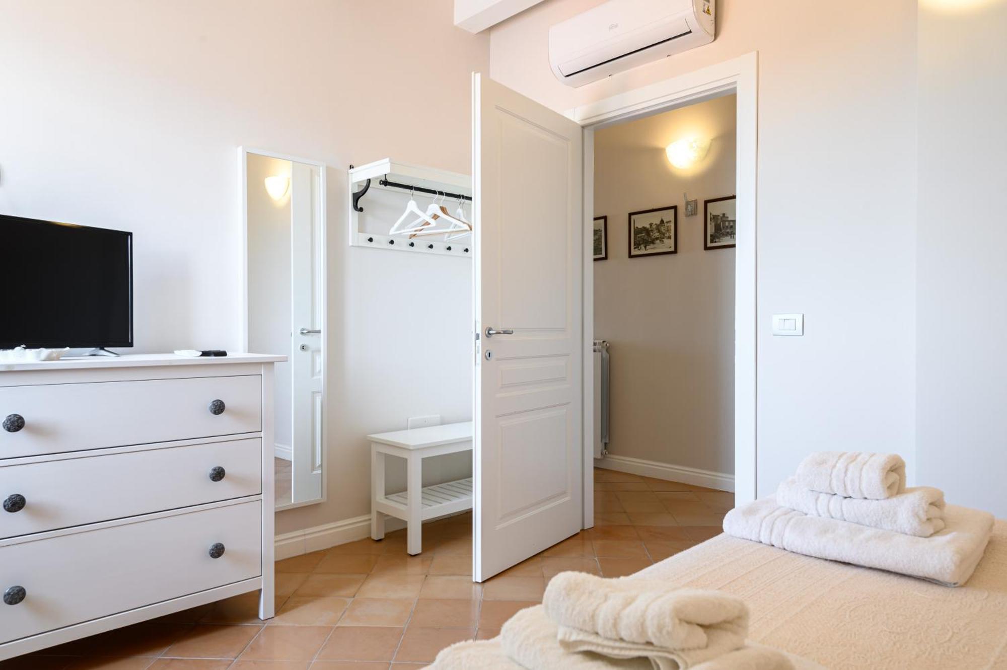 Hotel Palazzo Gargano Prignano Cilento Exterior foto